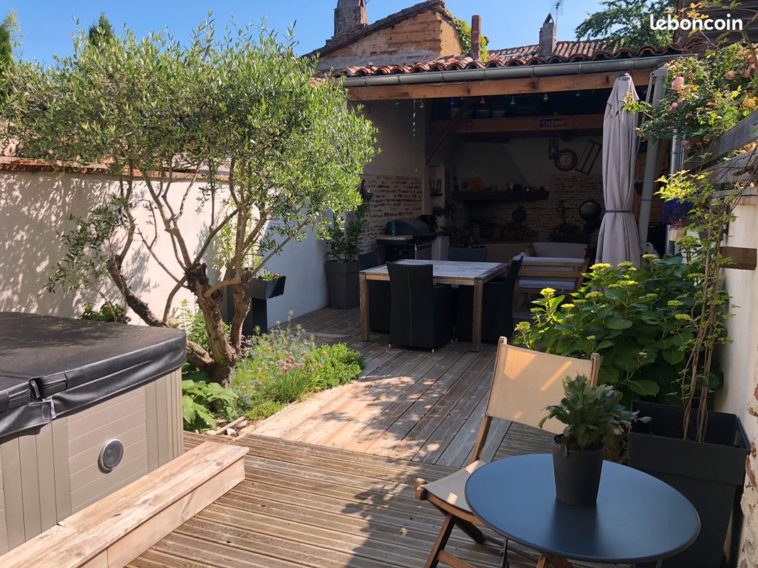 Maison 6 pièces 140 m² · à Grenade · 140 m² · 395 500 €