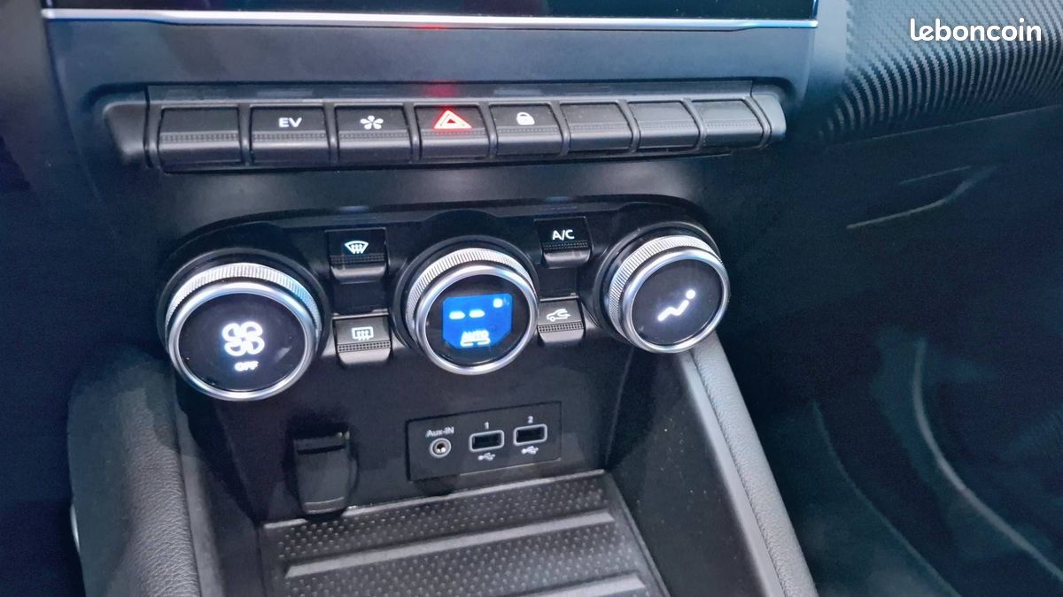 Renault captur e tech full hybrid 145 engineered (image 24)