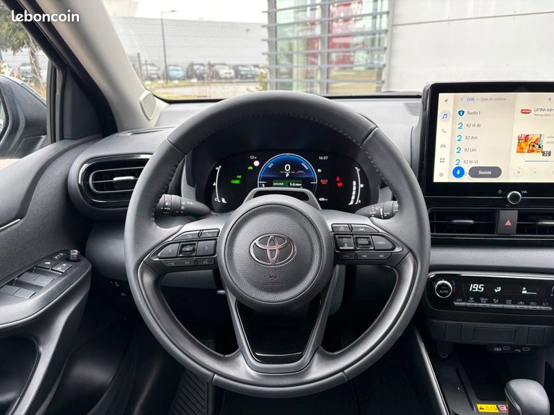 Toyota Yaris Hybride 116h Design PAC (image 5)