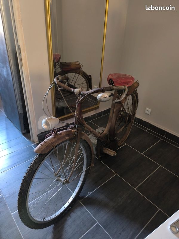 Vélo Moteur Année 1960 - Vélos