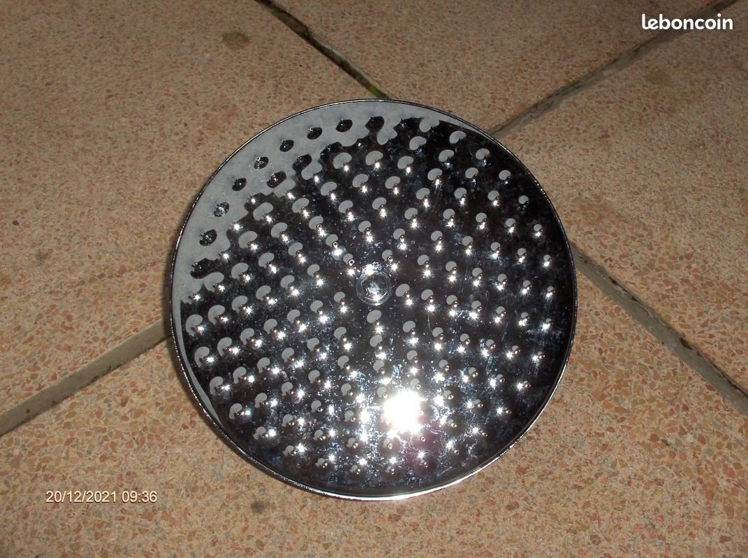 Pomme douche fixe (image 1)