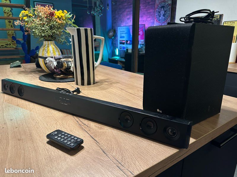 Barre De Son LG SJ3 – 300W – Bluetooth Et HDMI – Occasion