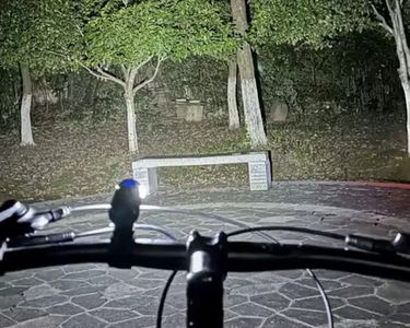 Couleur 3 Feu de Vélo Rechargeable USB 4 modes, Phare de Vélo 6 modes