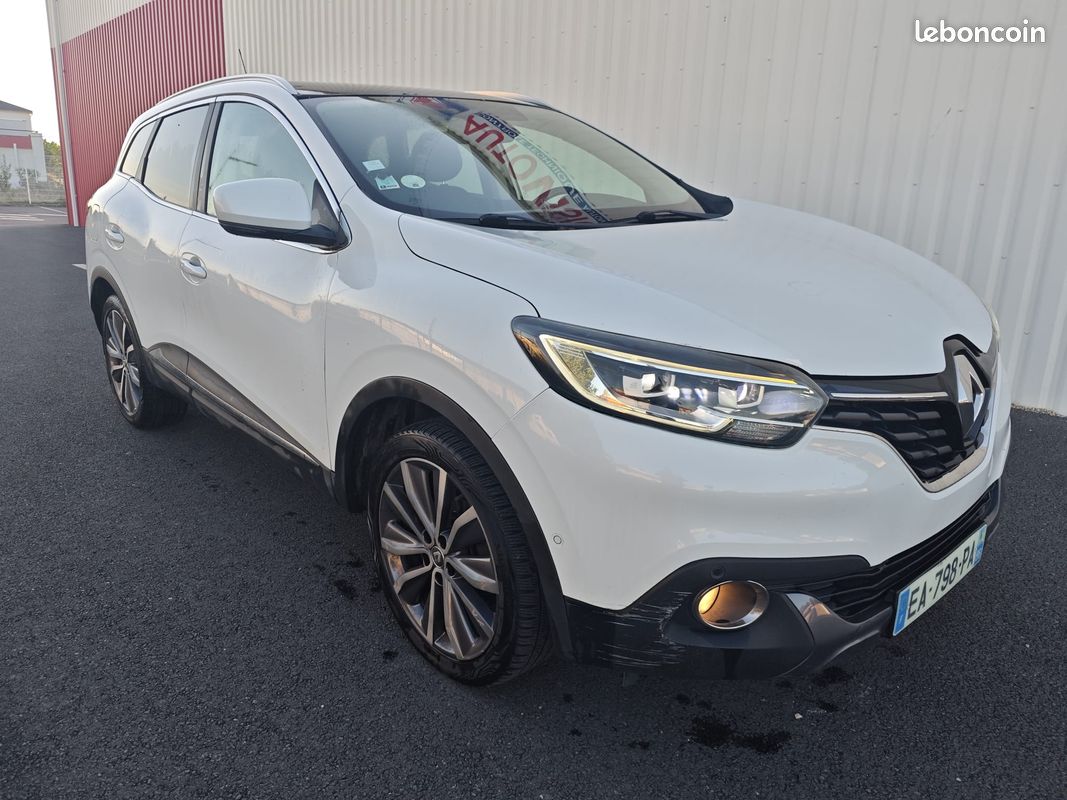 RENAULT Kadjar ANNEE 2016 DIESEL 1.6 dCi 16V FWD 130CV (image 6)