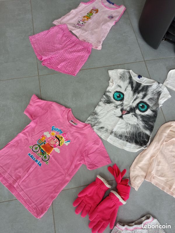 Lot 5 ans fille (image 3)
