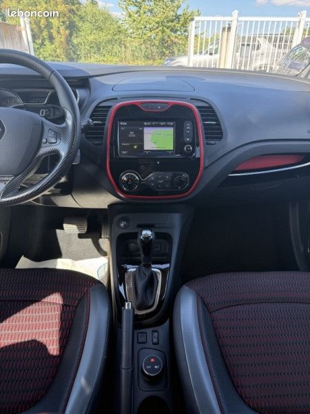 Renault CAPTUR 1.2 TCE 120CH HELLY HANSEN EDC (image 12)
