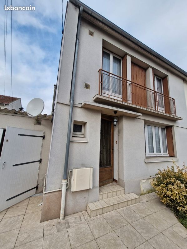 Maison 7 pièces 90 m² · à Beautor · 90 m² · 75 000 €