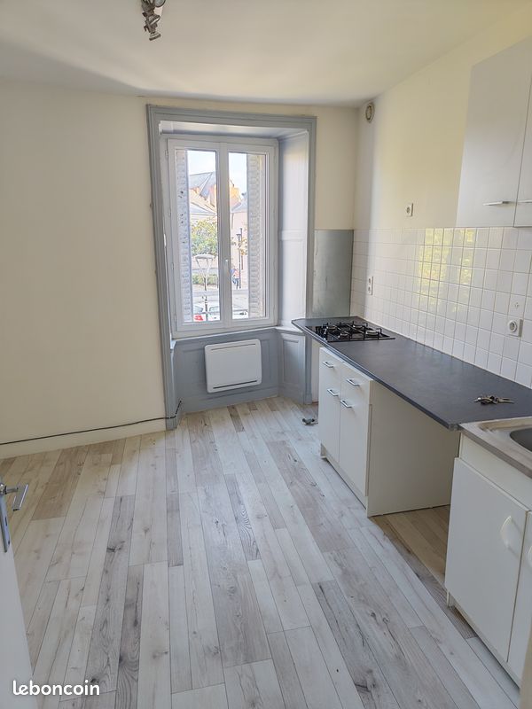 Appartement 4 pièces 65 m² · à Meslay-du-Maine · 65 m² · 430 €/mois