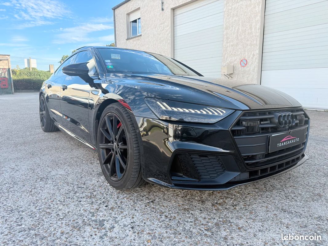 AUDI A7 Sportback 55 TFSIe 367ch Stronic BVA7 Quattro Competition / VOLANT CARBON LED & PACK CARBON / CIEL ETOILÉ (image 11)