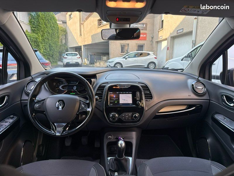Renault Captur 1.5 dCi 90ch ENERGY S&S ECO² INTENS (image 9)