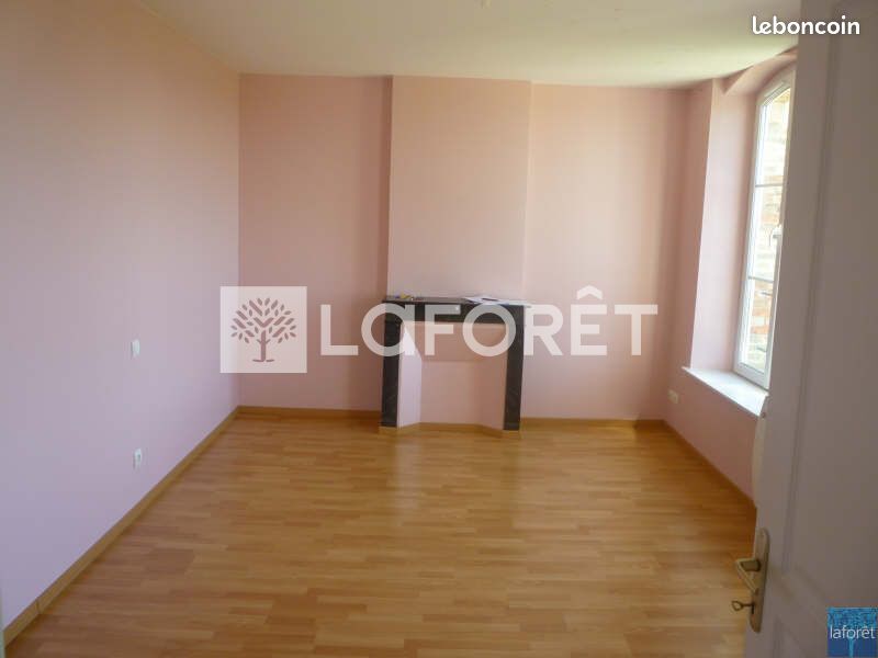 Appartement 4 pièces 82 m² · à Arzillières-Neuville · 82 m² · 550 €/mois