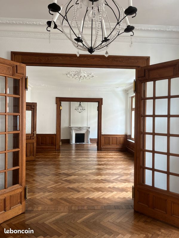 Appartement 5 pièces 141 m² · à Metz · 141 m² · 1 030 €/mois
