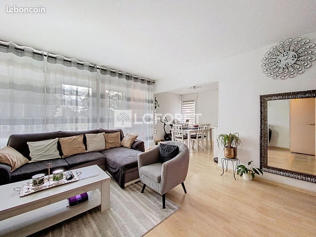 Appartement 5 pièces 90 m² · à Vittel · 90 m² · 127 000 €