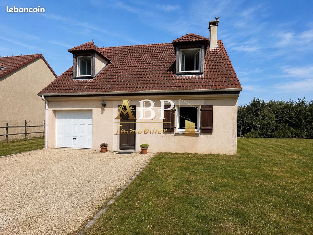 Maison 4 pièces 90 m² · à Bonneval · 90 m² · 169 000 €