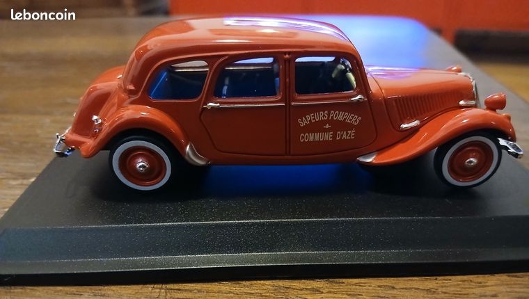 Citroën Traction 15CV 1932 - Verem V459 - 1/43 - Miniature Collection