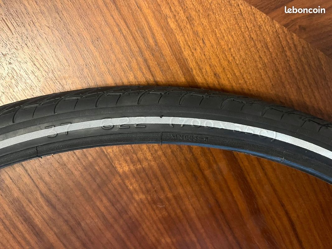 Pneu vélo MICHELIN Protek Max Performance Line 700x35C Wire