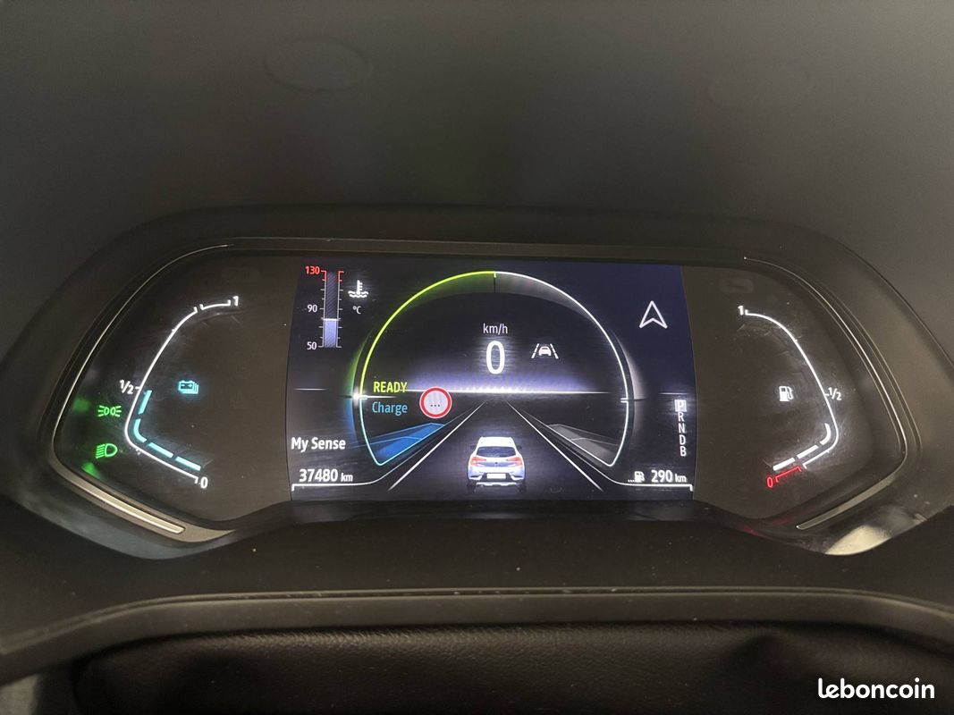 RENAULT Captur E-Tech full hybrid 145 Techno (image 17)