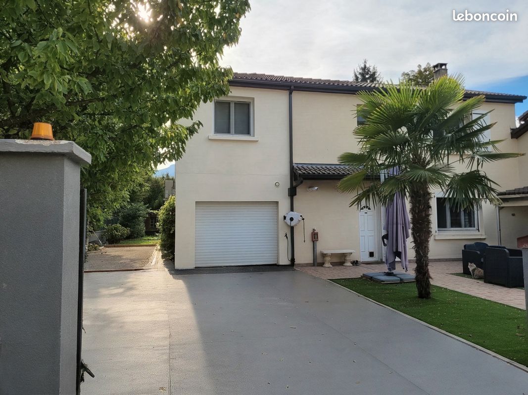 Maison 6 pièces 124 m² · à Saint-Martin-d'Hères · 124 m² · 495 000 €
