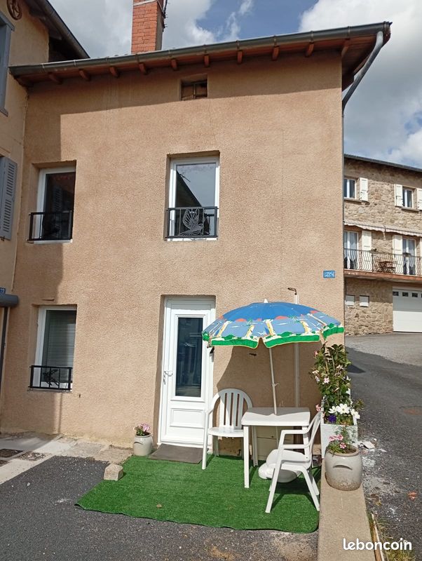 Maison 3 pièces 80 m² · à Craponne-sur-Arzon · 80 m² · 55 000 €