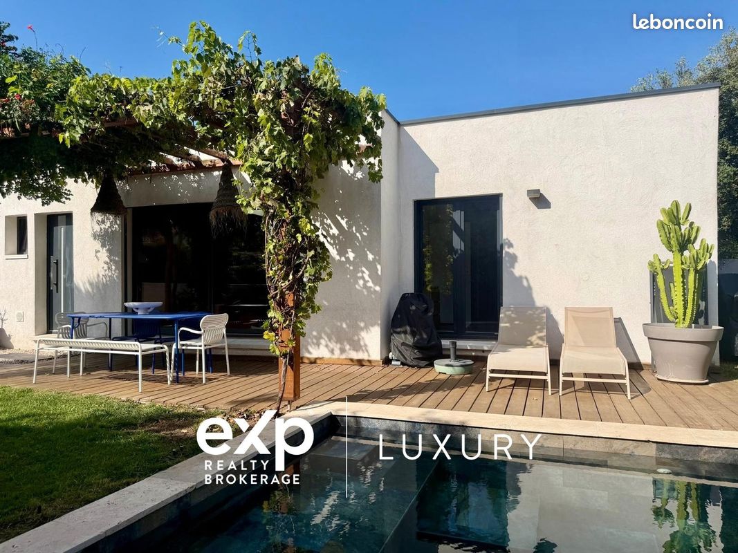 Maison 5 pièces 122 m² · à Sausset-les-Pins · 122 m² · 850 000 €