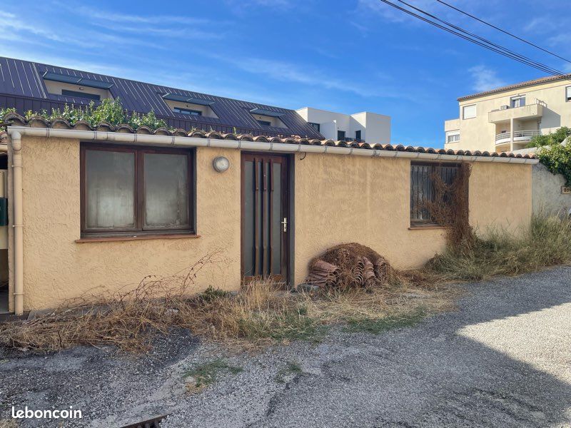 Local commercial 2 pièces 27 m² · à Carcassonne · 27 m² · 22 900 €