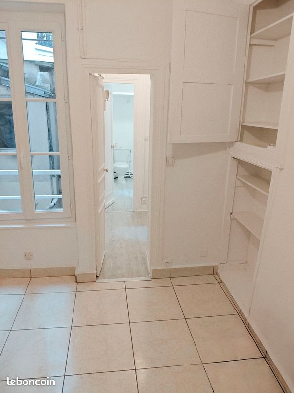 Appartement 1 pièce 16 m² · à Paris · 15,6 m² · 175 000 €