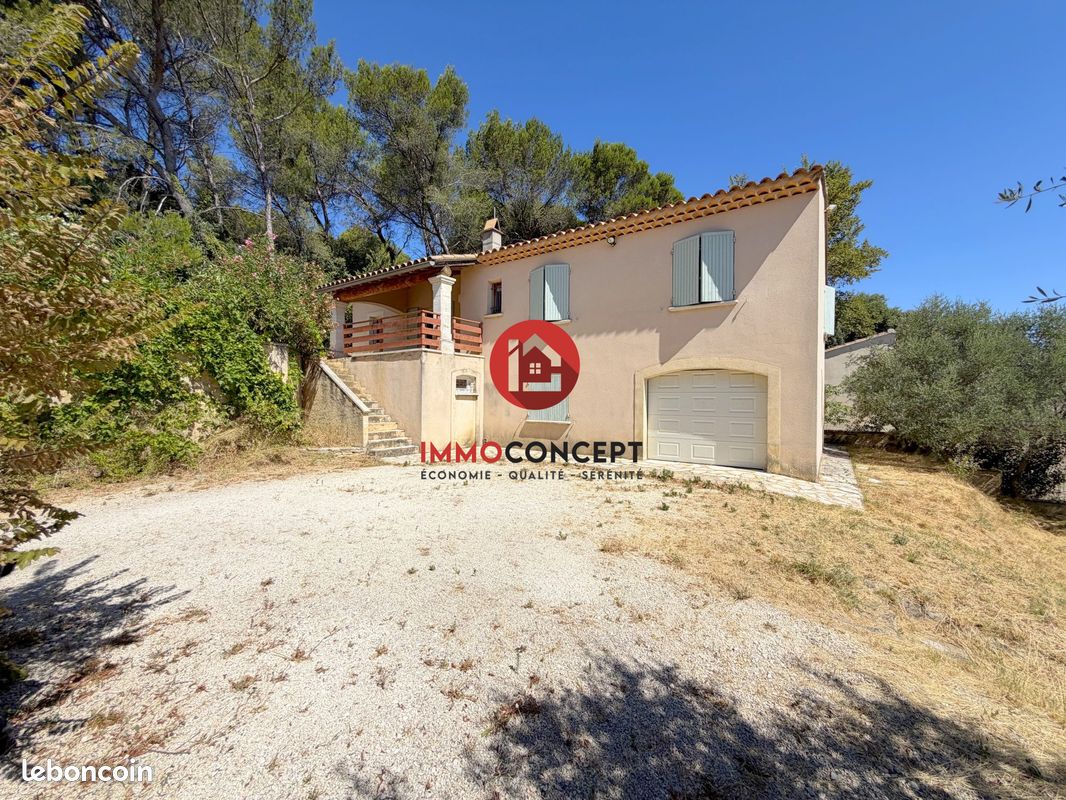 Maison 5 pièces 125 m² · à Laudun-l'Ardoise · 125 m² · 1 370 €/mois