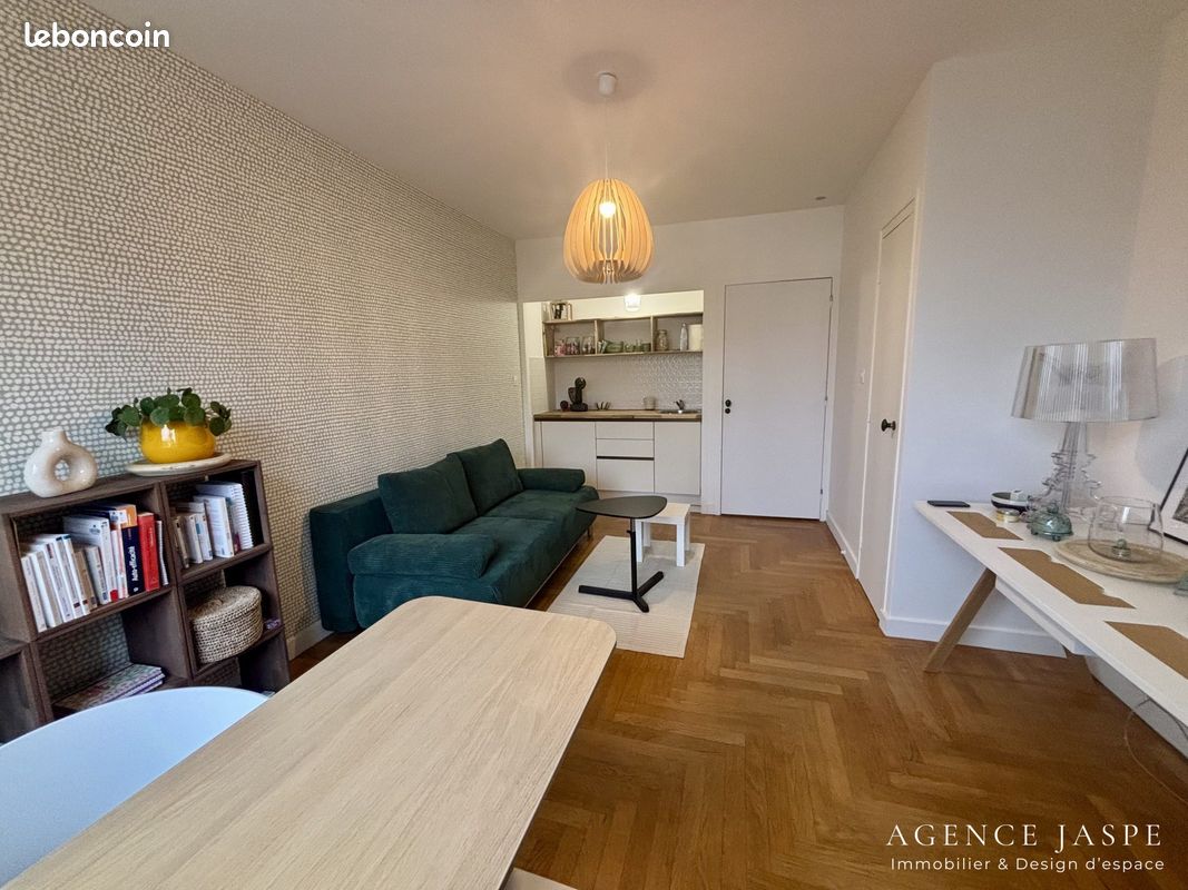 Appartement 1 pièce 24 m² · à Saint-Étienne · 24 m² · 395 €