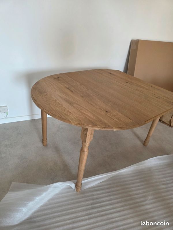 Table (image 4)