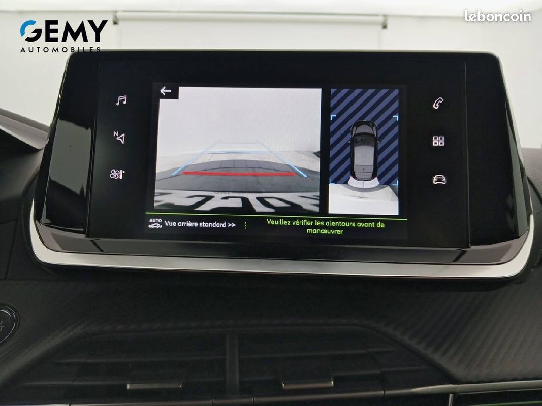 PEUGEOT 208 PureTech 100 S&S BVM6 GT (image 15)