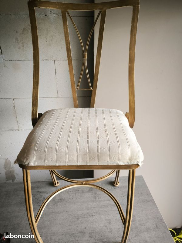 Chaise en fer (image 1)