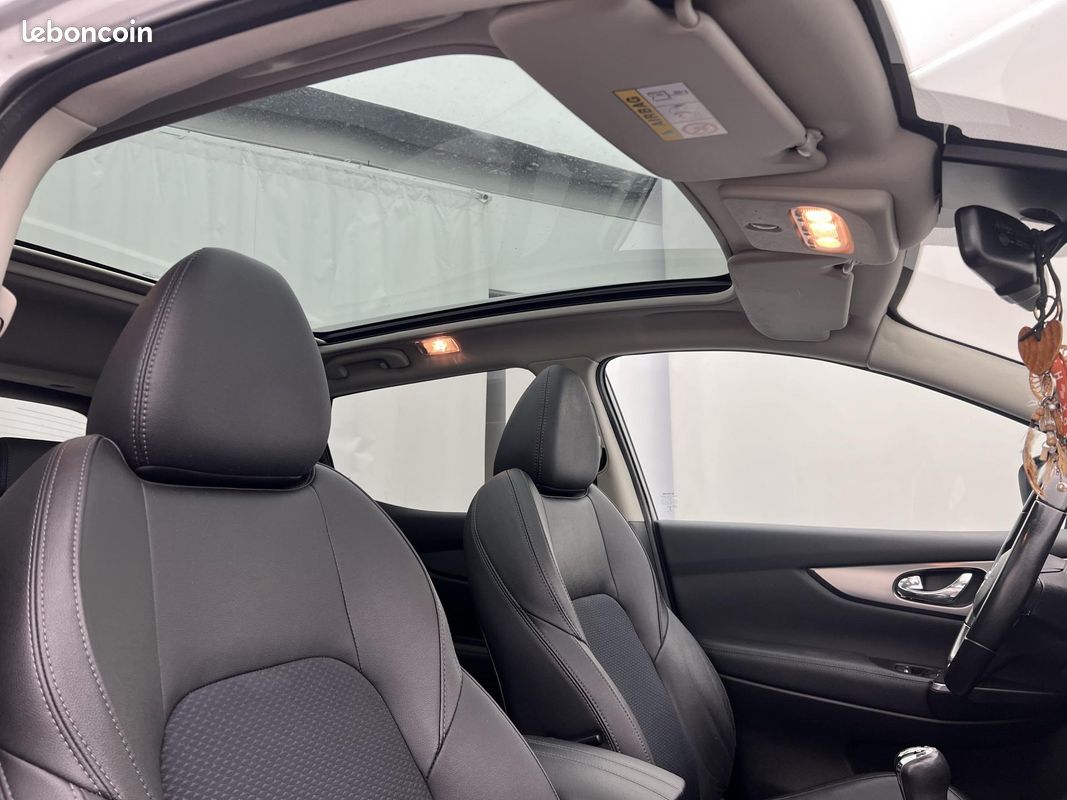 NISSAN QASHQAI 1.3i DIG-T - 140 CH - Phase 2 - 2019 - Finition Tekna - Garantie 12 mois (image 12)