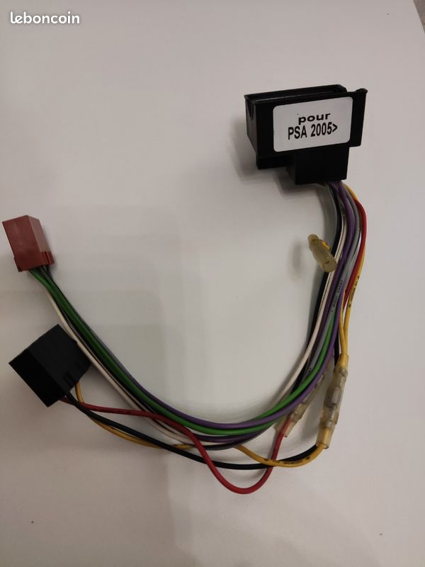 Adaptateur autoradio iso (image 1)