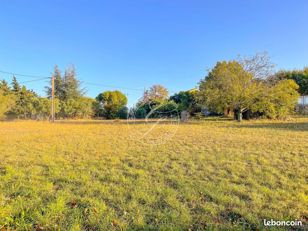 Terrain Régusse · 90 000 €
