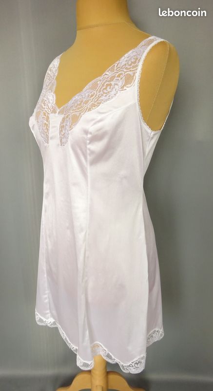 Combinaison fond de robe vintage nylon satiné dentelle Taille XL/42 - Vêtements