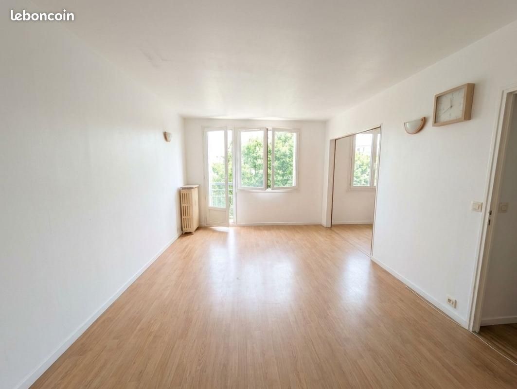 Appartement 4 pièces 66 m² · à Ris-Orangis · 66 m² · 1 100 €/mois