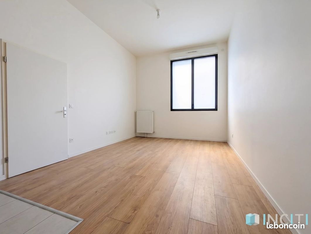 Appartement 2 pièces 38 m² · à Clichy · 38 m² · 305 758 €