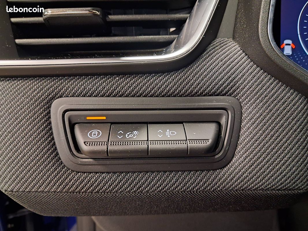 RENAULT Clio E-Tech full hybrid 145 ch GSR2 Esprit Alpine (image 27)