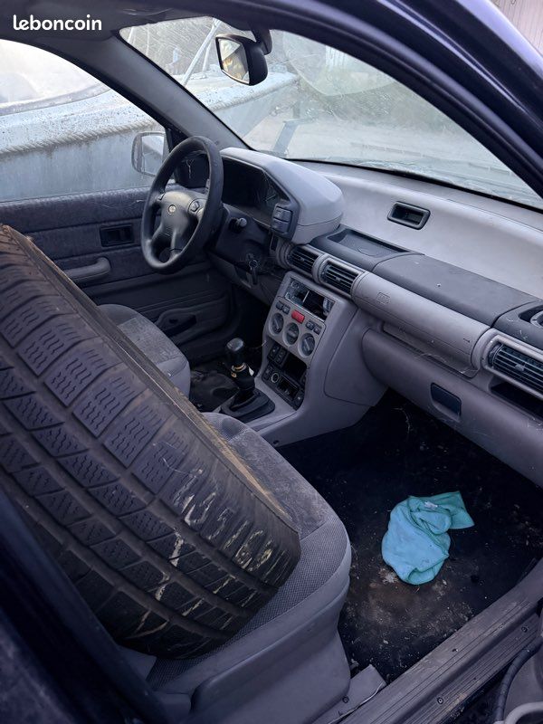 Land Rover freelander 1999 4x4 2l diesel manuel EN L’ÉTAT démarre (image 2)