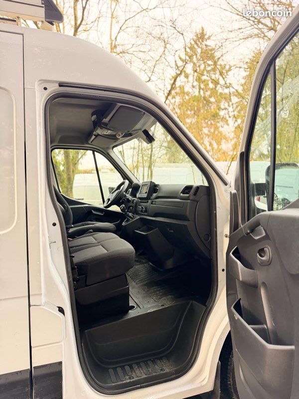 Renault Master Fg F3500 L2H2 2.3 dCi 135ch Grand Confort E6 2019 – photo 4