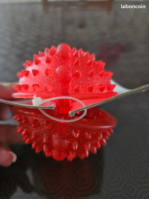 Balle à friandises pour chien neuve (image 3)