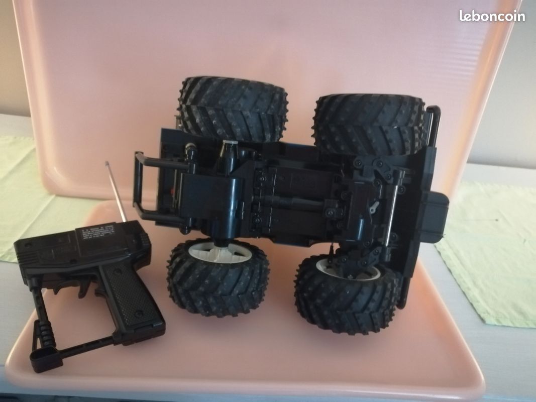 VOITURE NIKKO MAVERICK 1 /20 radio commandé EUR 67,00 - FR