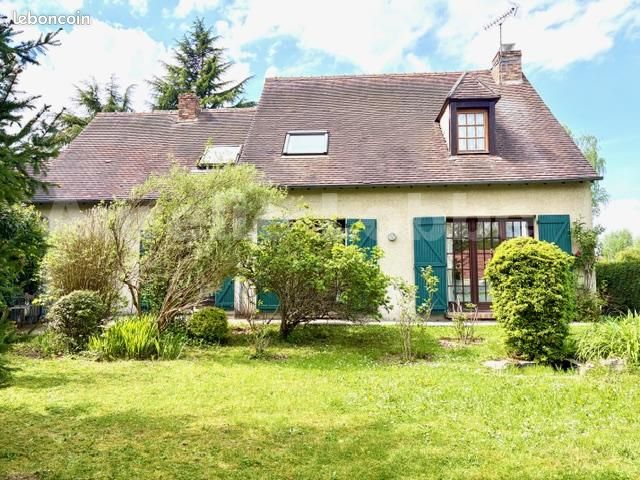 Maison 6 pièces 135 m² · à Gressy · 135 m² · 440 000 €