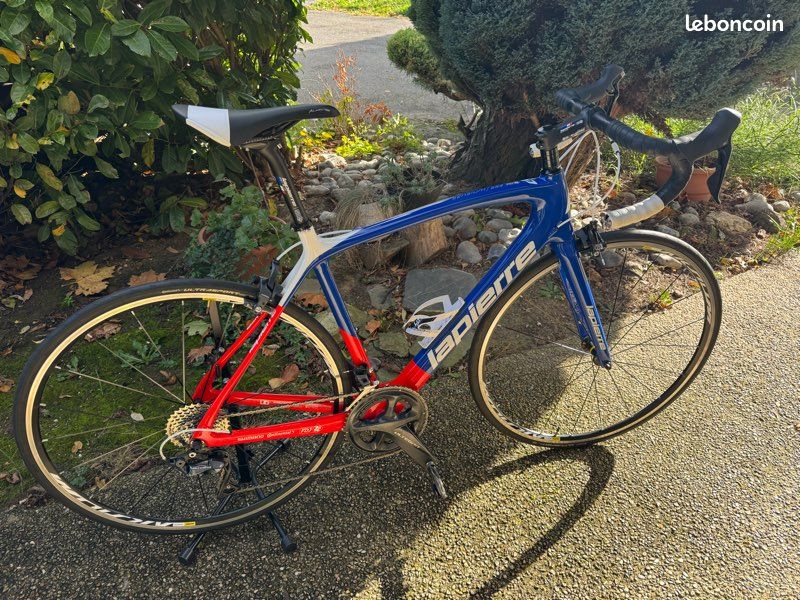 Vends vélo de course Lapierre FDJ - Vélos