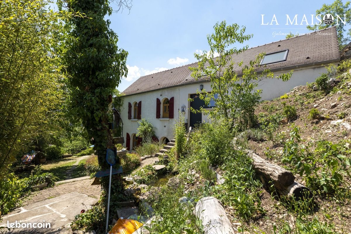 Maison 8 pièces 150 m² · à Plombières-lès-Dijon · 150 m² · 475 000 €