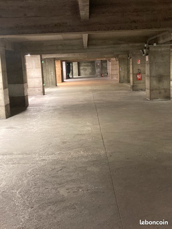 Parking centre ville (image 1)