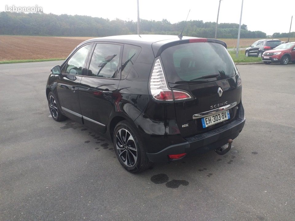 Renault scenic 3 1.2 tce 132 bose edition (image 3)