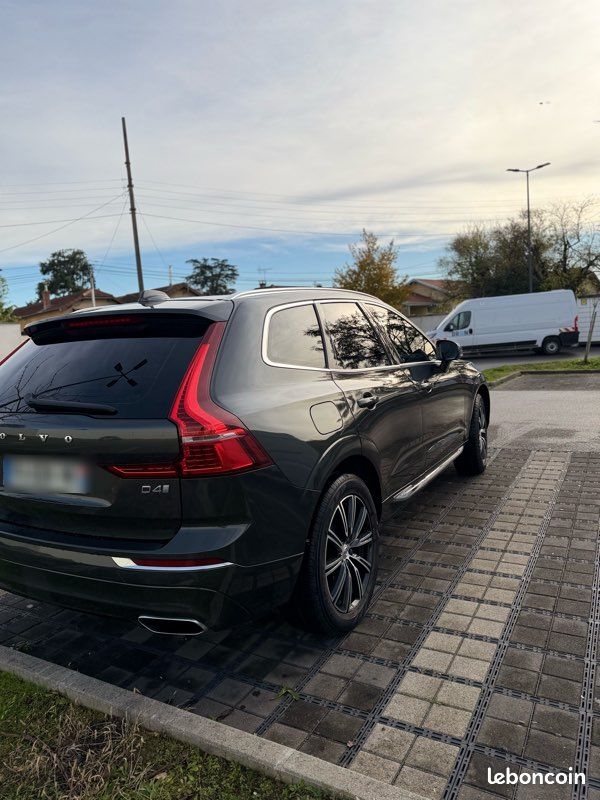 Instricption Volvo XC60 AWD Inscription de 2018 - Voitures