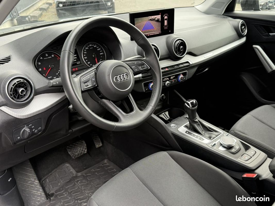 AUDI Q2 35 TFSI 150 S-Tronic S Line avec Caméra et Hayon électrique (image 14)