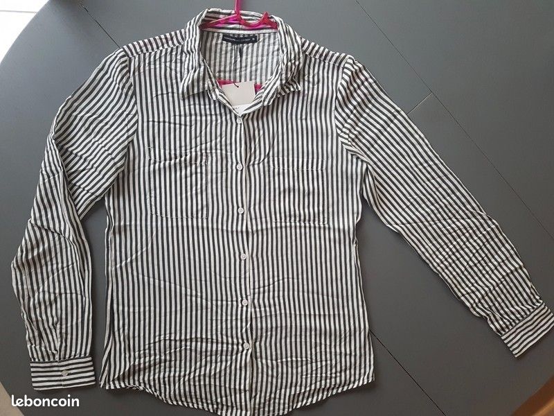 Chemise neuve à rayures (image 1)
